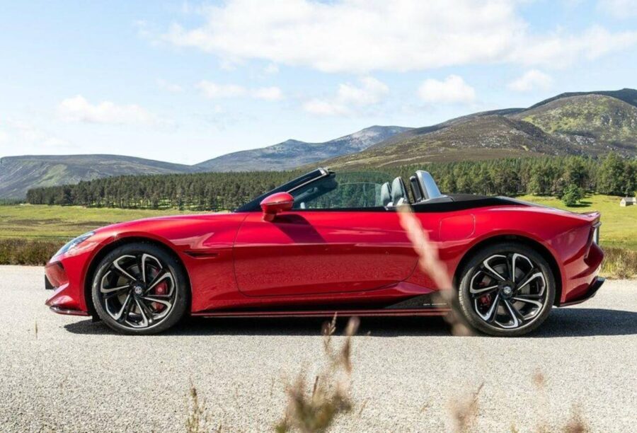 MG Cyberster - Capaz de atingir os 100 km/h em 3.2 segundos esportivo está preste a chegar ao Brasil 7 mg cyberster 2026