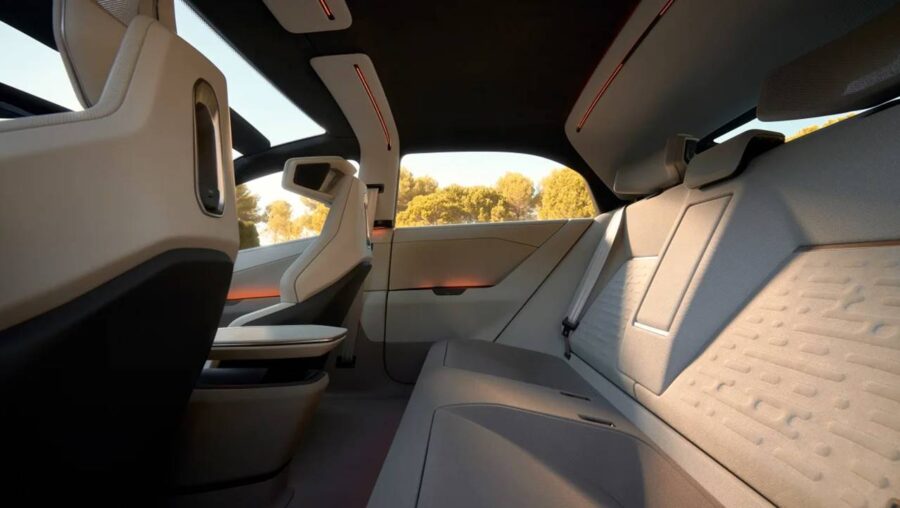 Novo Toyota Corolla 2027 - É apresentado como conceito e impressiona pelo visual 9 interior toyota corolla 2027