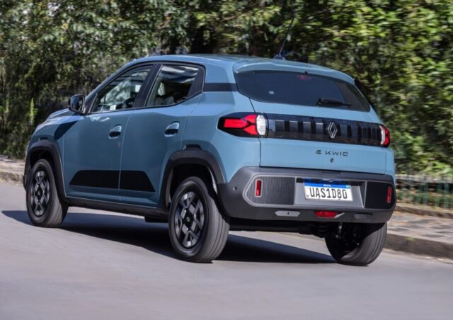 Renault Kwid E-Tech 2026 traseira