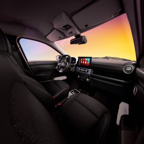 Novo Renault Kwid E-Tech 2026 interior