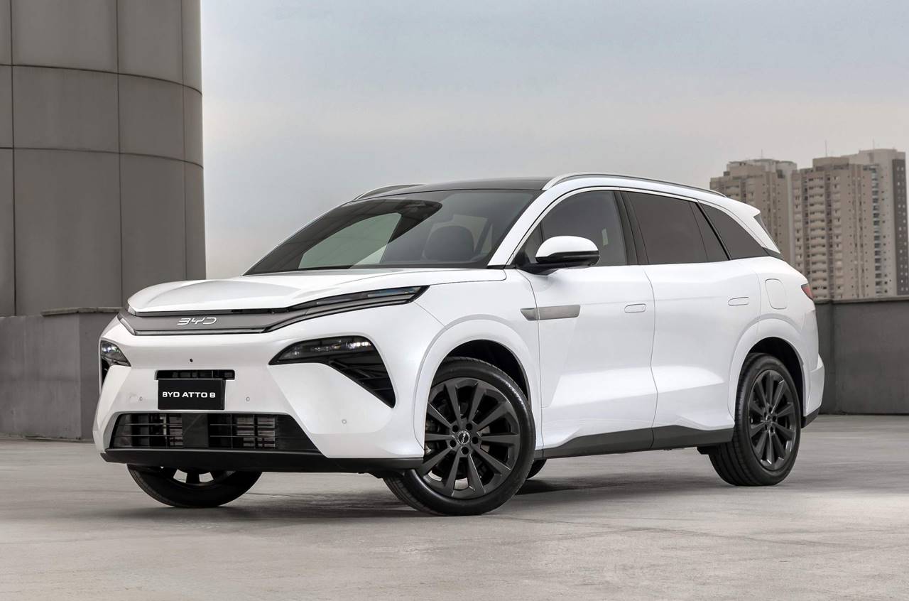 BYD Atto 8 2026 - Capaz de acelerar de 0 a 100 km/h em 5 segundos SUV chega por R$ 399.990 2 byd atto 8 2026