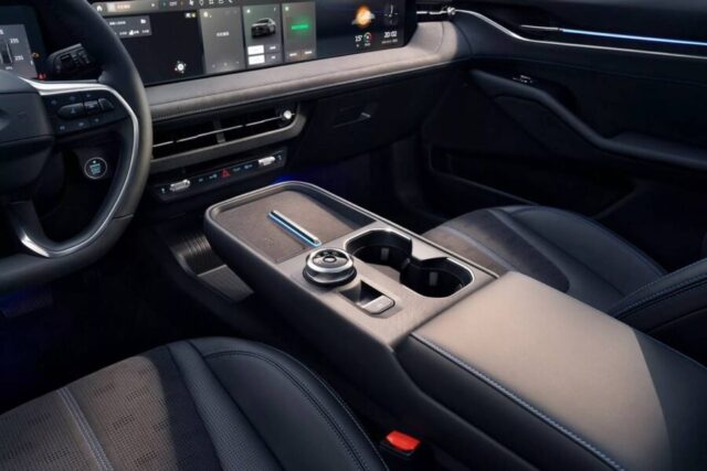 Ford Mondeo 2026 interior