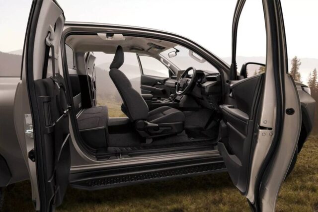 Toyota Hilux 2026 Cabine Estendida interior