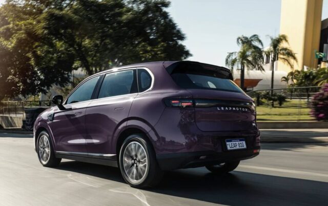 Leapmotor B10 traseira