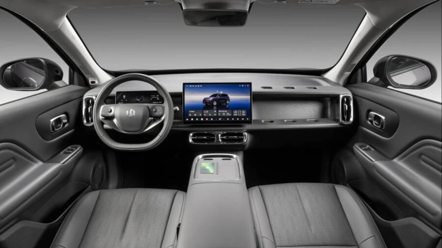 Leapmotor B10 chega por R$ 172.990 conheça em detalhes 4 Leapmotor B10 interior