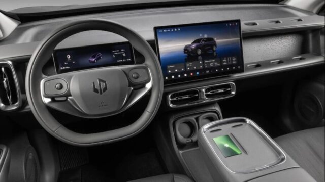 Leapmotor B10 interior