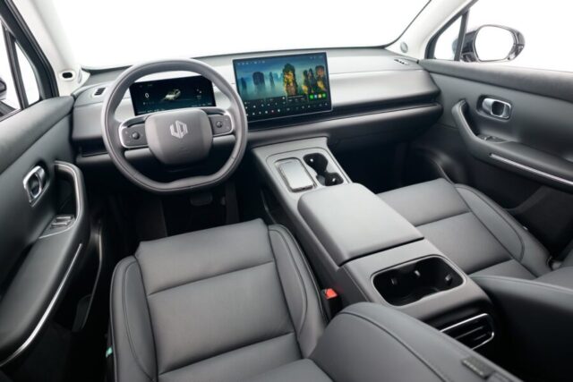 Leapmotor C10 interior painel