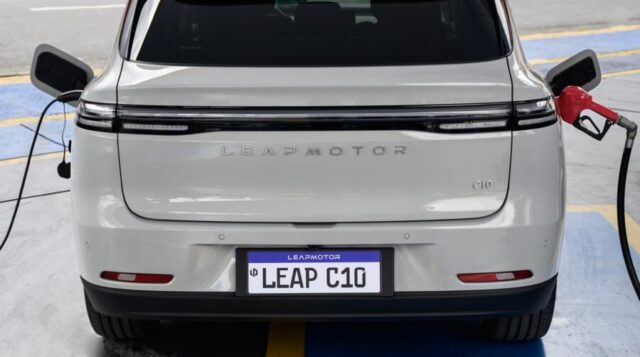 Leapmotor C10