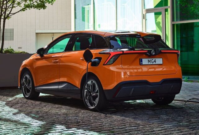 MG 4