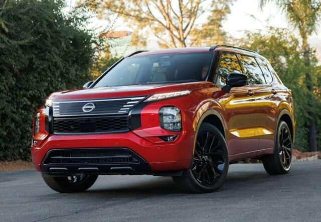 NIssan Rogue Plug-in Hybrid PHEV 2026