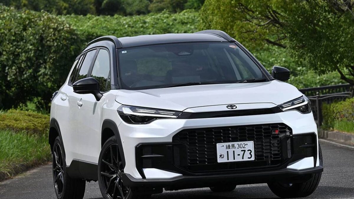 Toyota Corolla Cross 2027 chegará com visual atualizado e motor plugin híbrido - Encontracarros