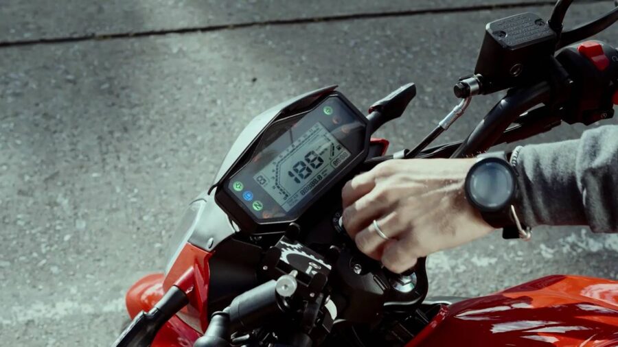 Shineray SBM 150 chega ao Brasil bem equipada por R$ 16.290 e deve fazer sucesso 1 shineray sbm 150 painel