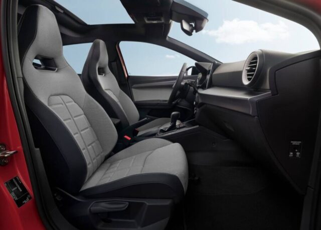 seat ibiza 2026 interior banco