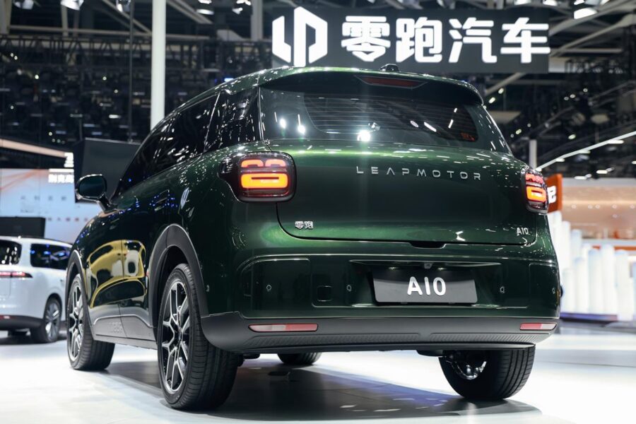 Leapmotor A10 (B03X): Novo SUV elétrico compacto chegará em 2026 para enfrentar T-Cross e companhia 4 Leapmotor A10