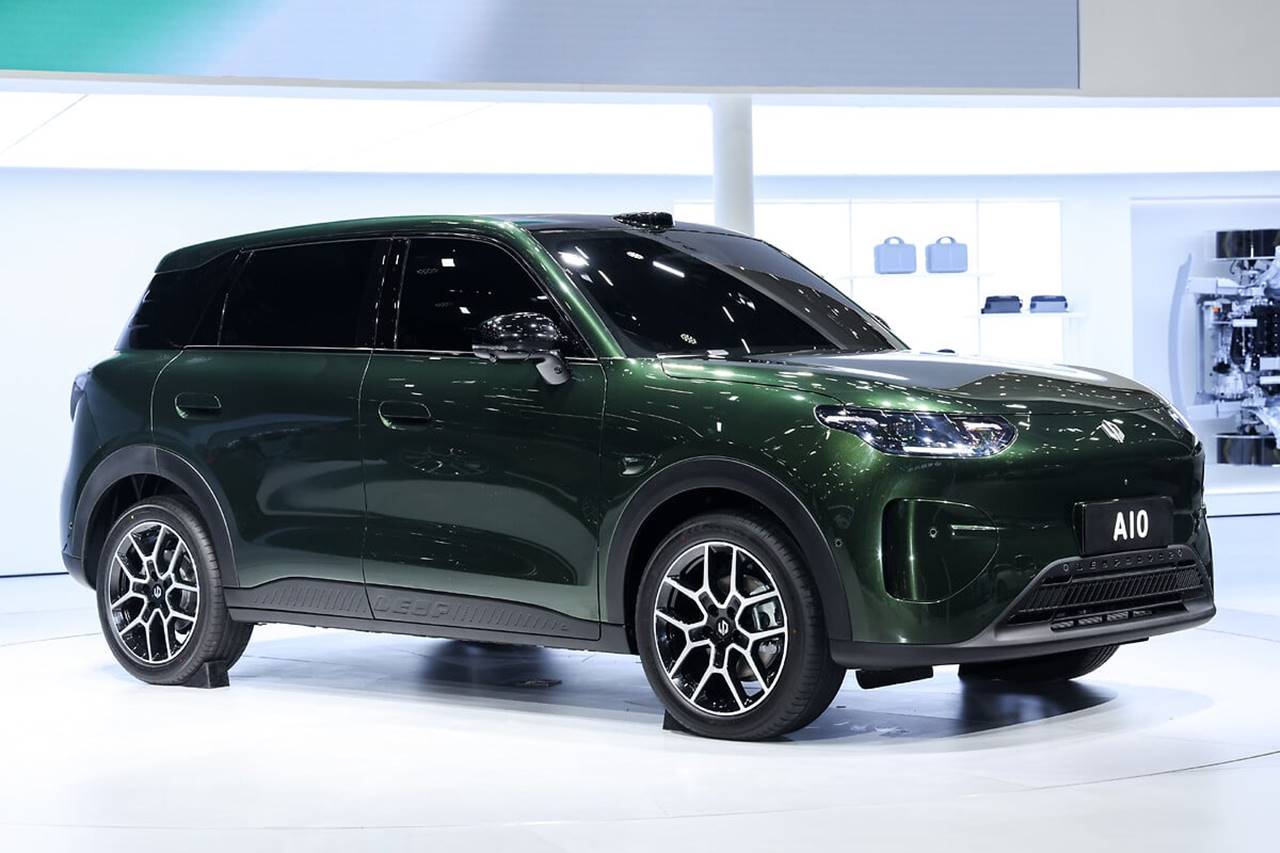 Leapmotor A10 (B03X): Novo SUV elétrico compacto chegará em 2026 para enfrentar T-Cross e companhia 3 Leapmotor A10 (B03X)