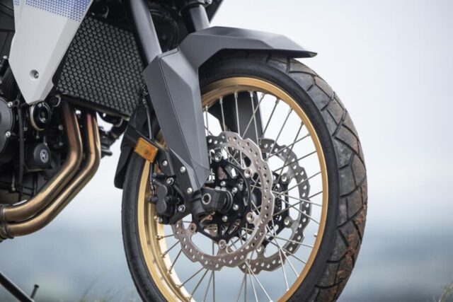 Honda XL750 Transalp roda dianteira