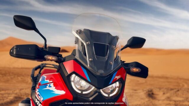 Honda Africa Twin 2026 detalhe farol