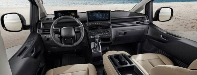 Hyundai Staria interior