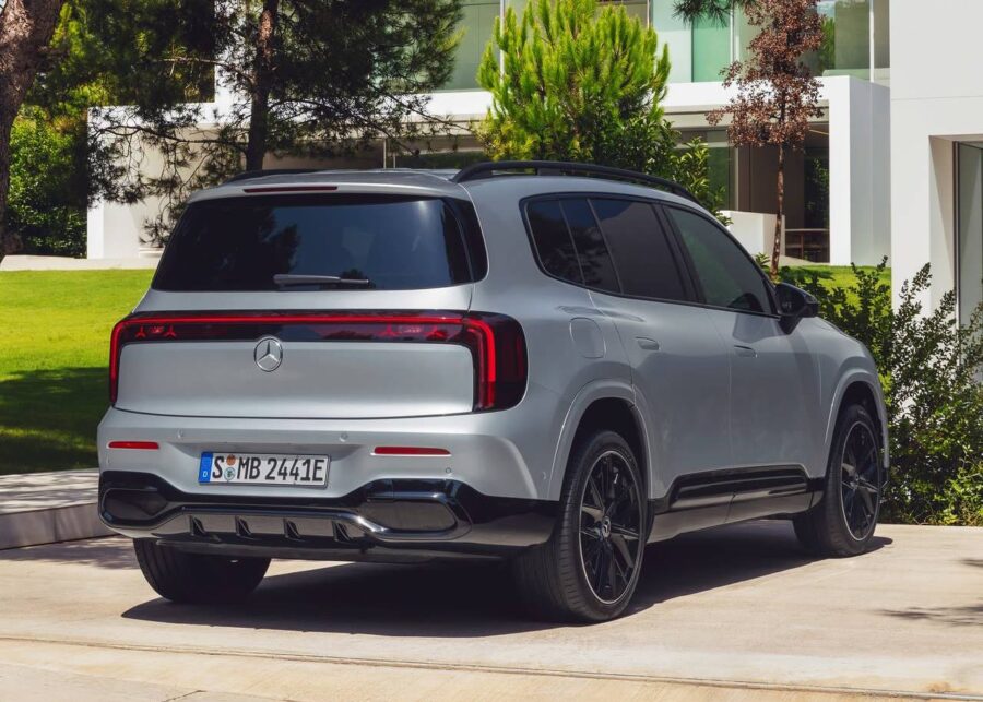 Novo Mercedes GLB 2027 é apresentado com visual polêmico e motor elétrico 2 Mercedes GLB 2026