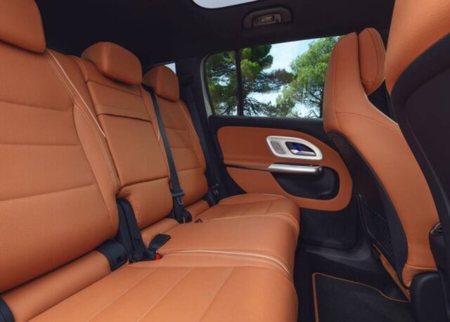 Mercedes GLB 2026 2027 interior banco traseiro