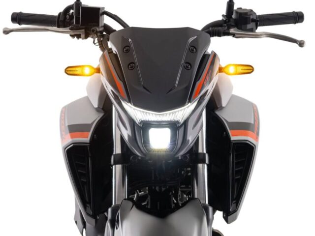 Yamaha FZ25 farol