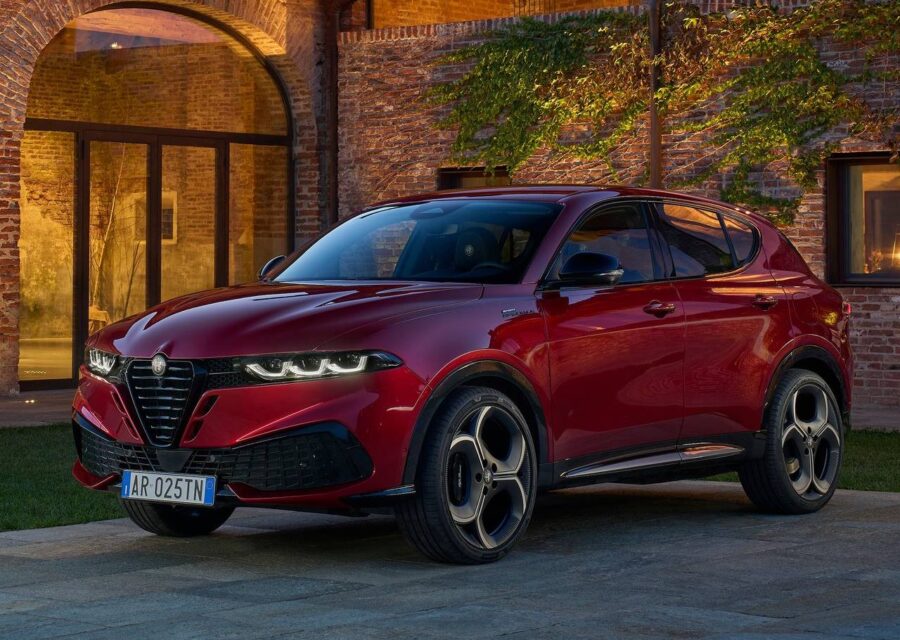 Dodge Hornet sai de linha nos EUA 4 Alfa Romeo Tonale 2026