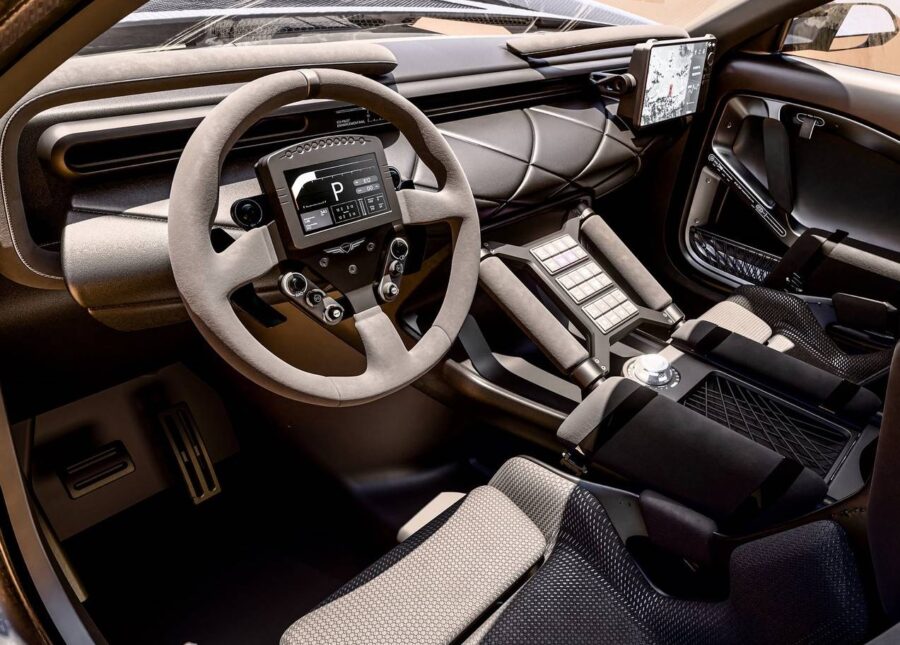 Genesis X Skorpio - Off-road esportivo surpreende e é diferente de tudo o que você já viu 3 Genesis X Skorpio interior