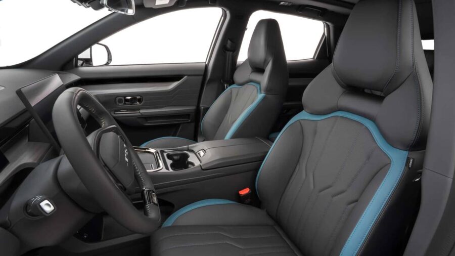 Jetour S06 - Por R$ 199.900 e com motor de 315 cv ele tem qualidades para vender bem 5 Jetour S06 2026 interior