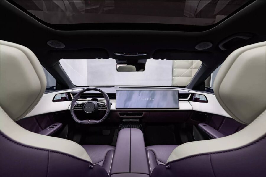Mazda CX-6e: O novo SUV elétrico japonês que chega à Europa com estilo e tecnologia avançada 2 Mazda CX-6e interior