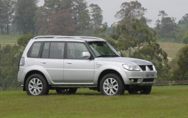 Mitsubishi Pajero TR4 2010