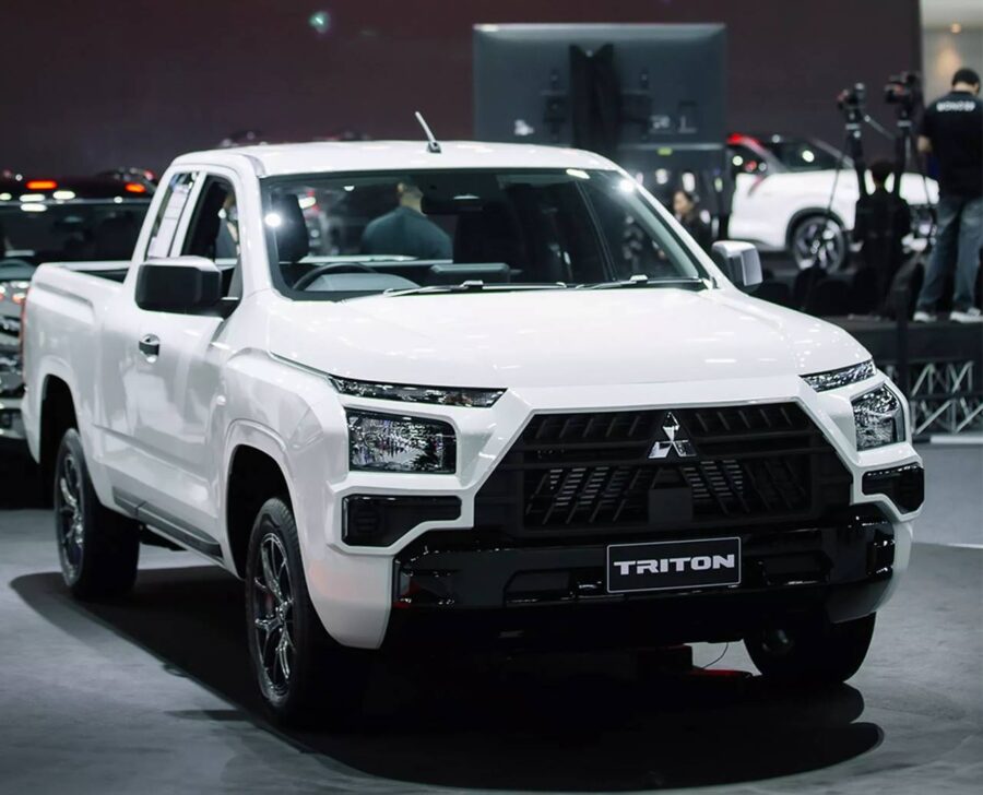 Mitsubishi Triton Street - Versão mais barata com cabine estendida e visual exclusivo é lançada na Tailândia 1 Mitsubishi Triton Street 2026 cabine estendida