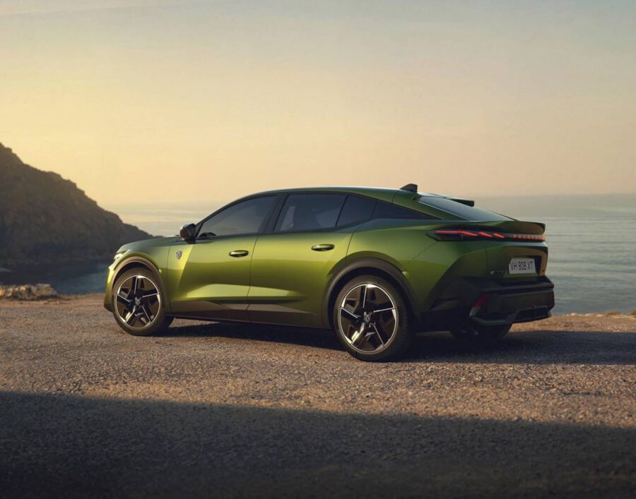 Peugeot 408 2026 tem visual atualizado na Europa e fica ainda mais legal 9 novo peugeot 408 2026