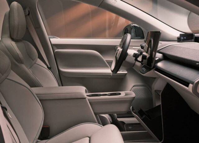 Volvo EX60 2027 interior