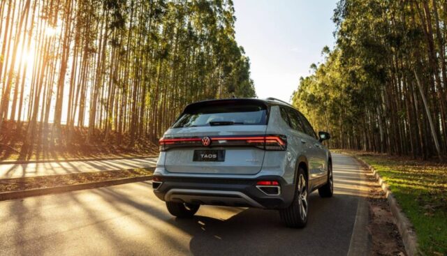 Volkswagen Taos 2026 traseira