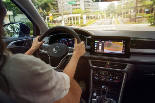 Volkswagen Taos 2026 interior painel
