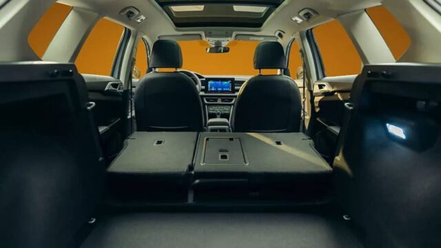 Volkswagen Taos 2026 interior porta malas