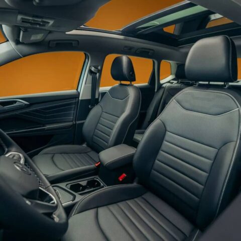 Volkswagen Taos 2026 interior bancos