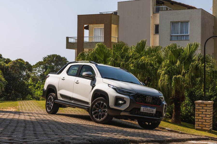 Home 6 Fiat Strada Ultra 2024 2025