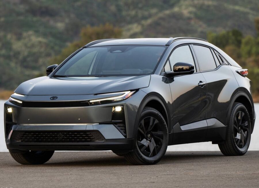 Home 12 Toyota C-HR 2027