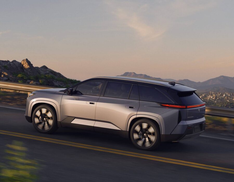 Toyota Highlander 2027 - O primeiro SUV elétrico de 7 lugares da marca 1 Toyota Highlander 2027