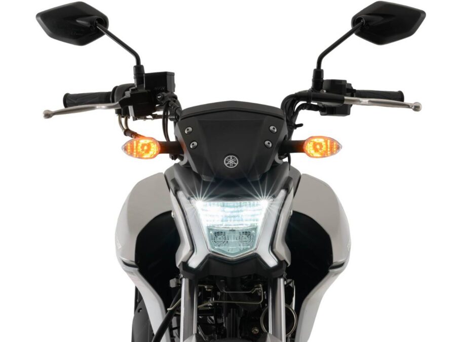 Yamaha Factor 2026 chega por R$ 18.490, confira o que mudou 3 Yamaha Factor 2026 farol LED