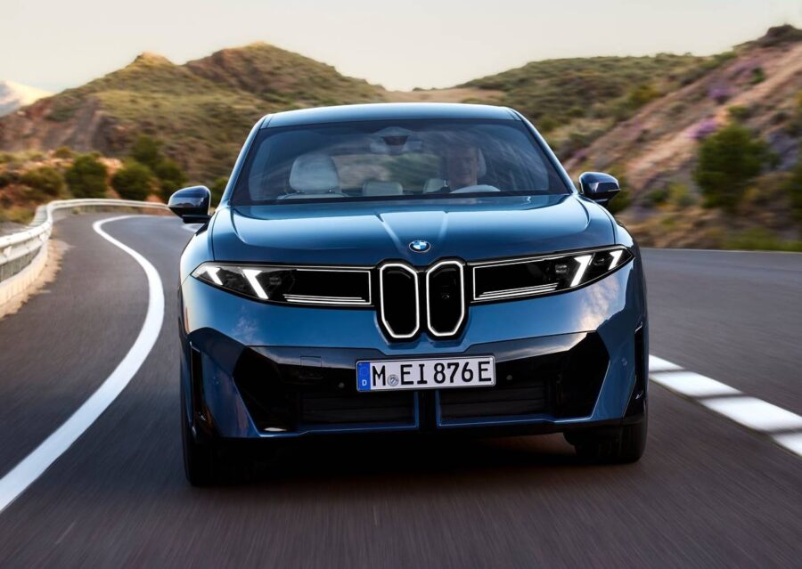 Novo BMW iX3 chega ao Brasil e inaugura uma nova era da marca 1 BMW iX3