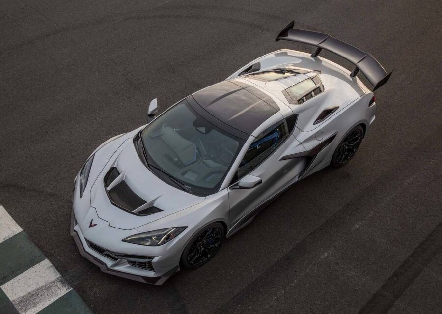 Chevrolet Corvette ZR1X: Nova versão 4x4 com 1250 cv coloca o esportivo americano em um novo patamar 5 Chevrolet Corvette ZR1X