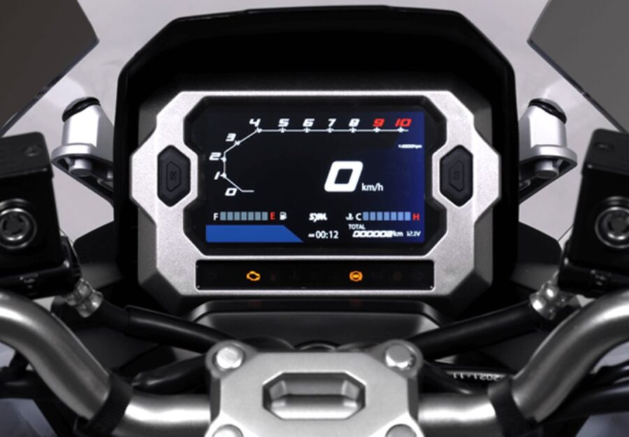 Dafra ADXTG 150 - Nova scooter aventureira chega por R$ 21.990, será melhor que a Honda ADV? 4 Dafra ADXTG 150 painel digital