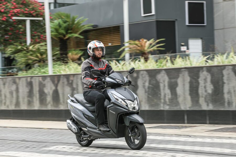 Honda Elite 125 2027: Chega por R$ 14.300, confira o que mudou 4 Honda Elite 125 2027