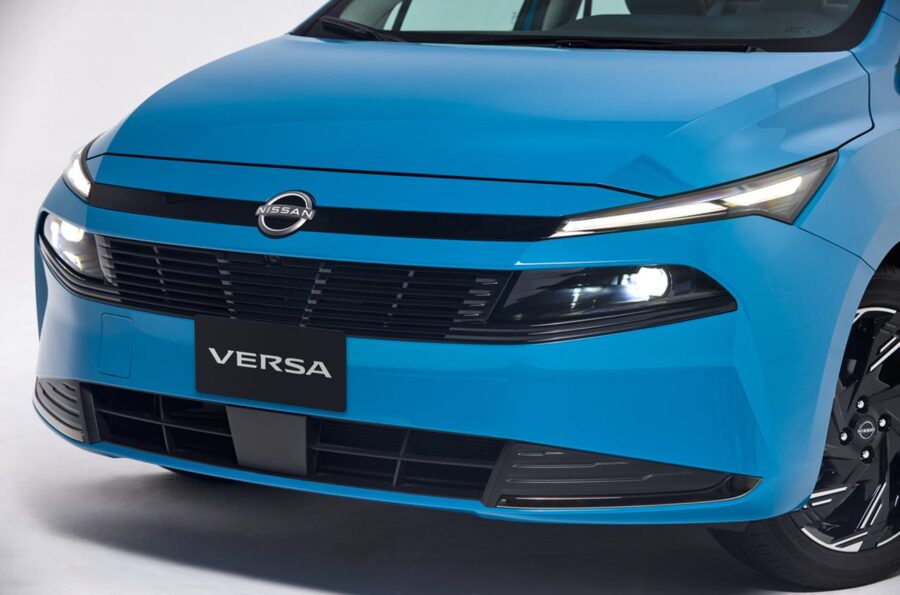 Novo Nissan Versa 2027 tem novo visual e mais equipamentos. Confira o que mudou 2 Nissan Versa 2027