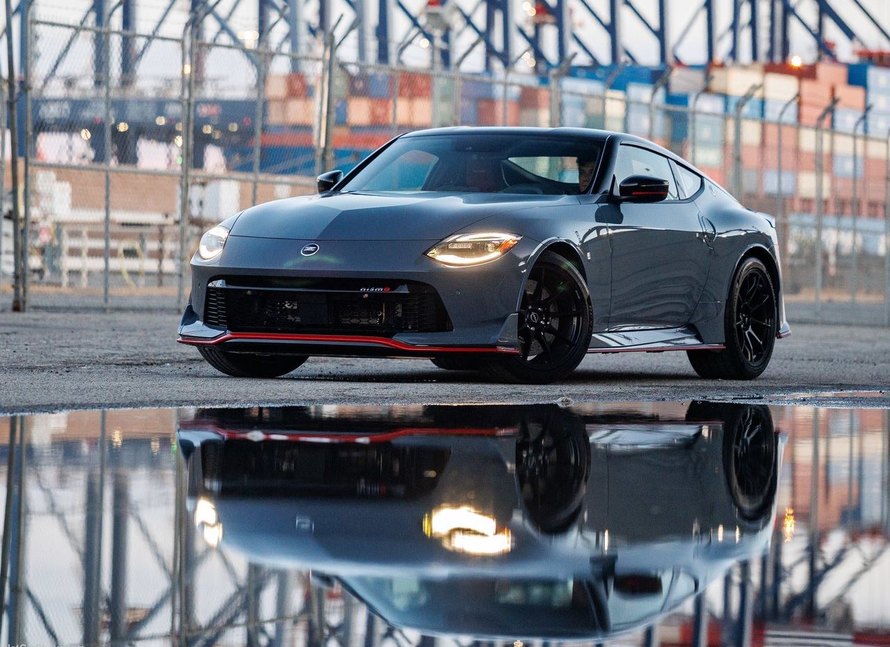 Nissan Z Nismo 2027 - Ganha câmbio manual e mecânica do GT-R com 420 cv 3 Nissan Z Nismo 2027