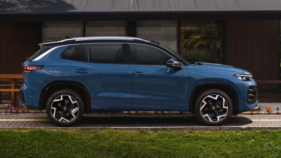 Novo VW Tiguan chega no Brasil com 272 cv, 4x4 e preço de R$ 299.990 1 Volkswagen Tiguan R Line 2027