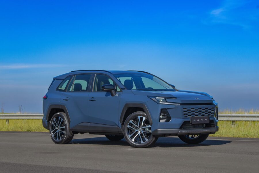 Novo Toyota RAV4 2026 chega ao Brasil por R$ 317.190 1 Toyota RAV4 2026