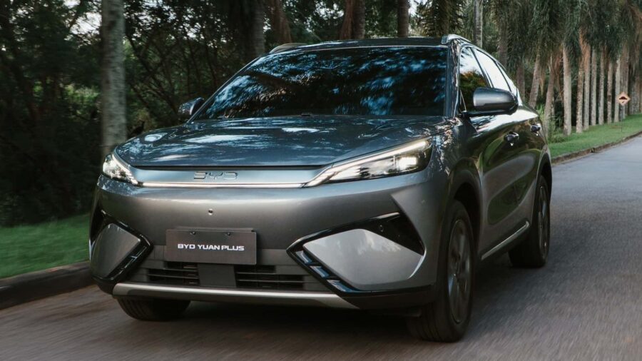 Novo BYD Yuan Plus 2026 chega com 449 cv e 4x4, porém preço atrapalha 2 BYD Yuan Plus 2026